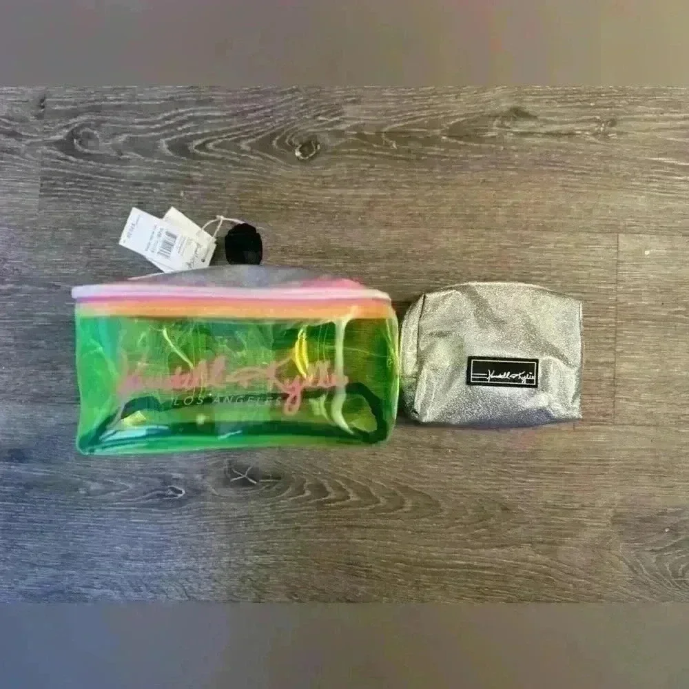 Kendall & Kylie Jaune/Yellow Vanity Case Makeup Bag w/xtra Bag new with tags